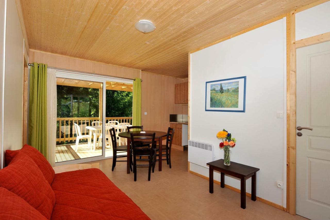 Vvf Sud Aveyron Hotel Brusque ภายนอก รูปภาพ